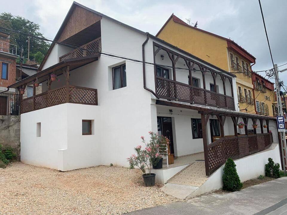 Aranykorona Hotel Miskolc Exterior photo